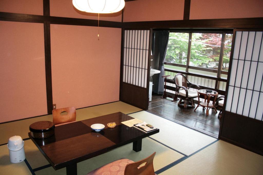 Mikunitoge Onsen Oyado Honjin Hotel Yuzawa  Phòng bức ảnh