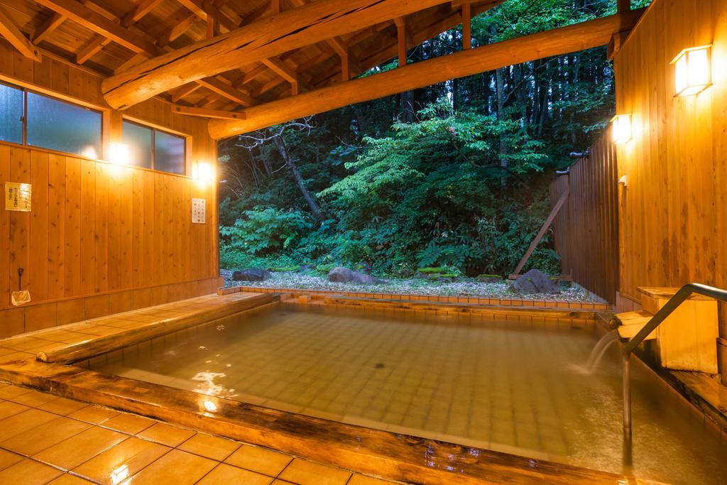 Mikunitoge Onsen Oyado Honjin Hotel Yuzawa  Ngoại thất bức ảnh